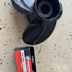 Mercury Black Max Aluminum Prop 