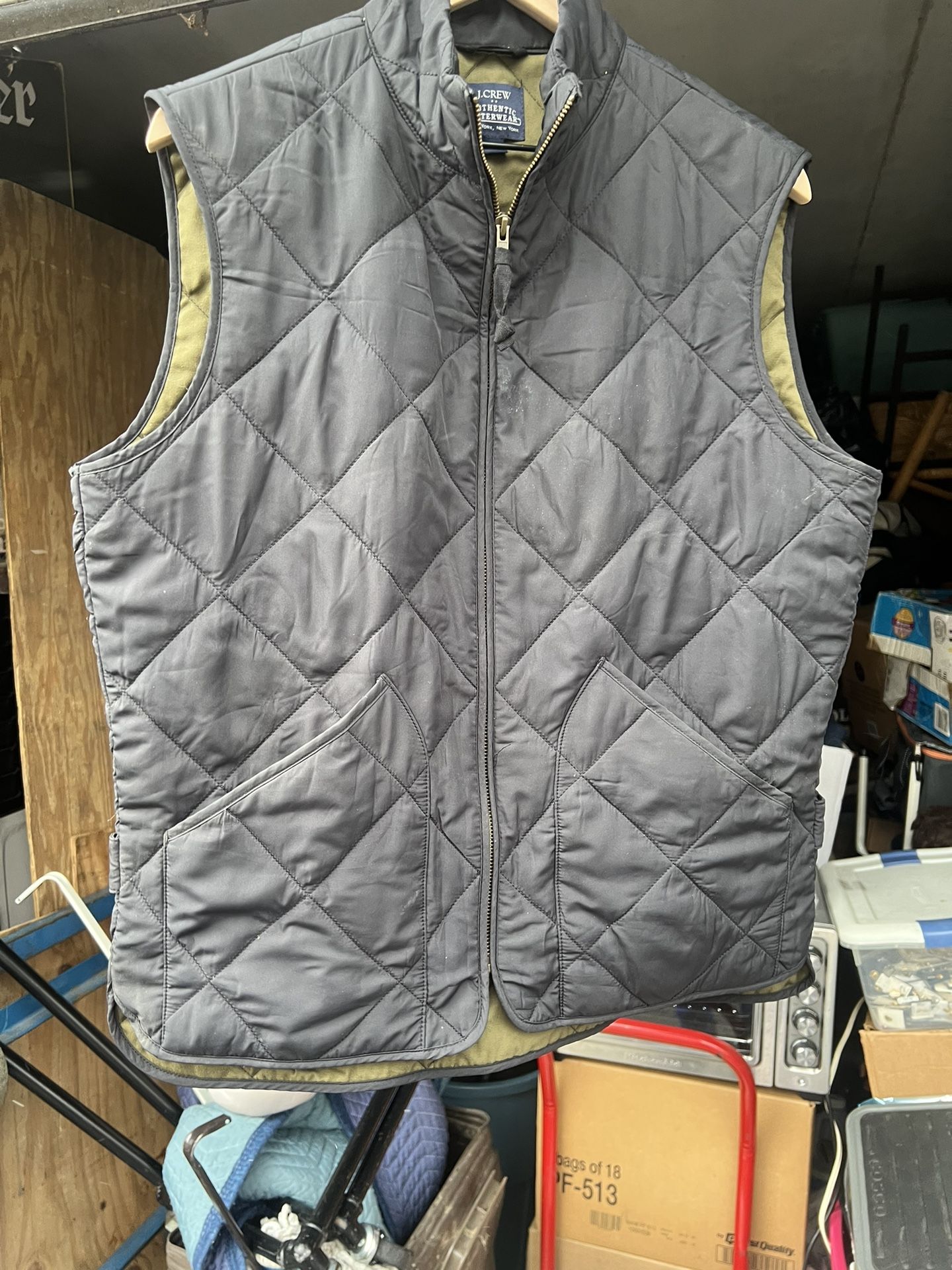 J. Crew Quilted Puffer Vest . Mens Size Medium 