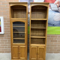 Set of 2 Bookcases 