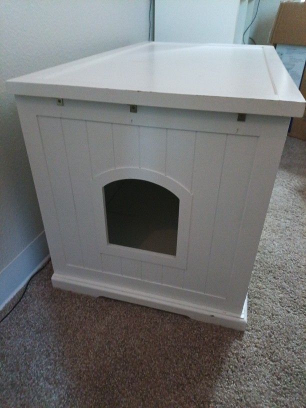 Cat Litter Box Enclosure