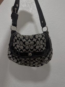 Coach black signature hobo