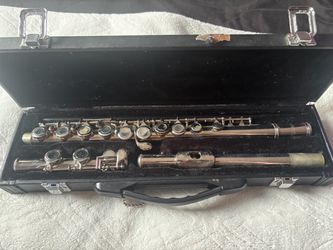 Hisonic Silver-plated Concert Flute W/ Hardshell Case