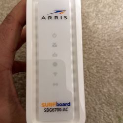 modem router Arris SBG6700-AC 