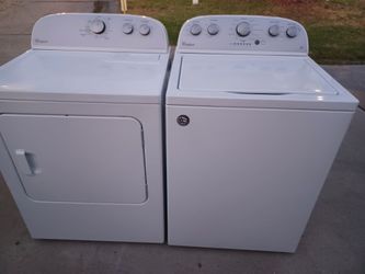 Whirlpool Washer and Electric Dryer Set