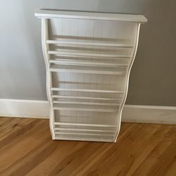 White bookshelf or magazine rack