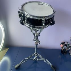 Pearl M-80 Snare With PDP 800 Series Stand 