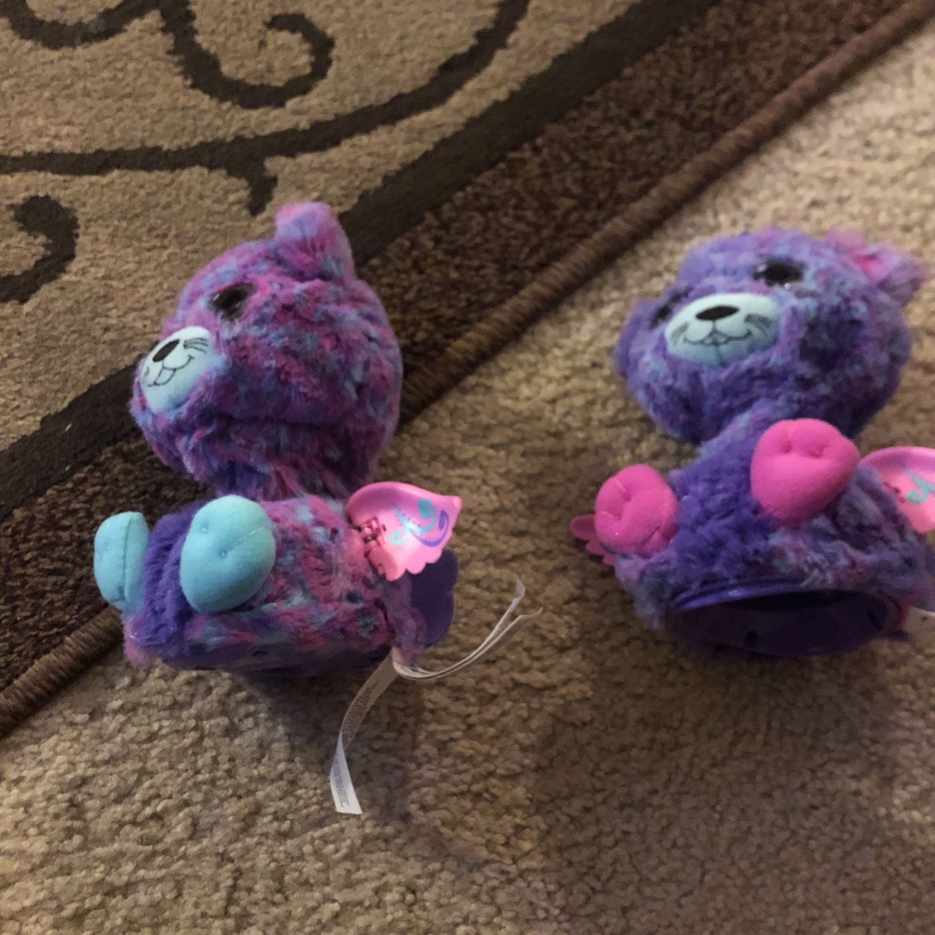 2 Hatchimals
