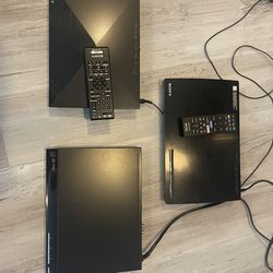 2 SONY BLU-RAY PLAYERS AND 1 SONY DVD PLAYER