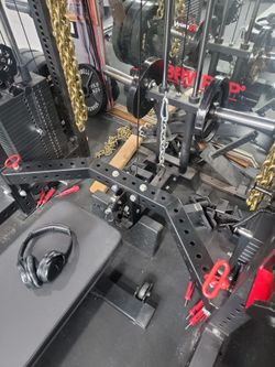 Rep fitness Lat pull down rack attachment