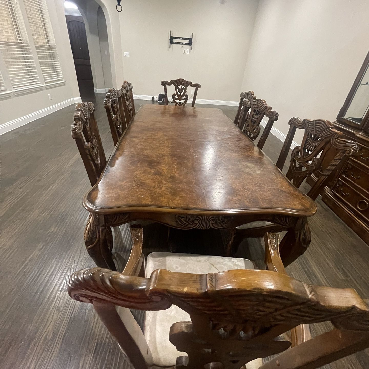 Dining Table With 8 Chairs
