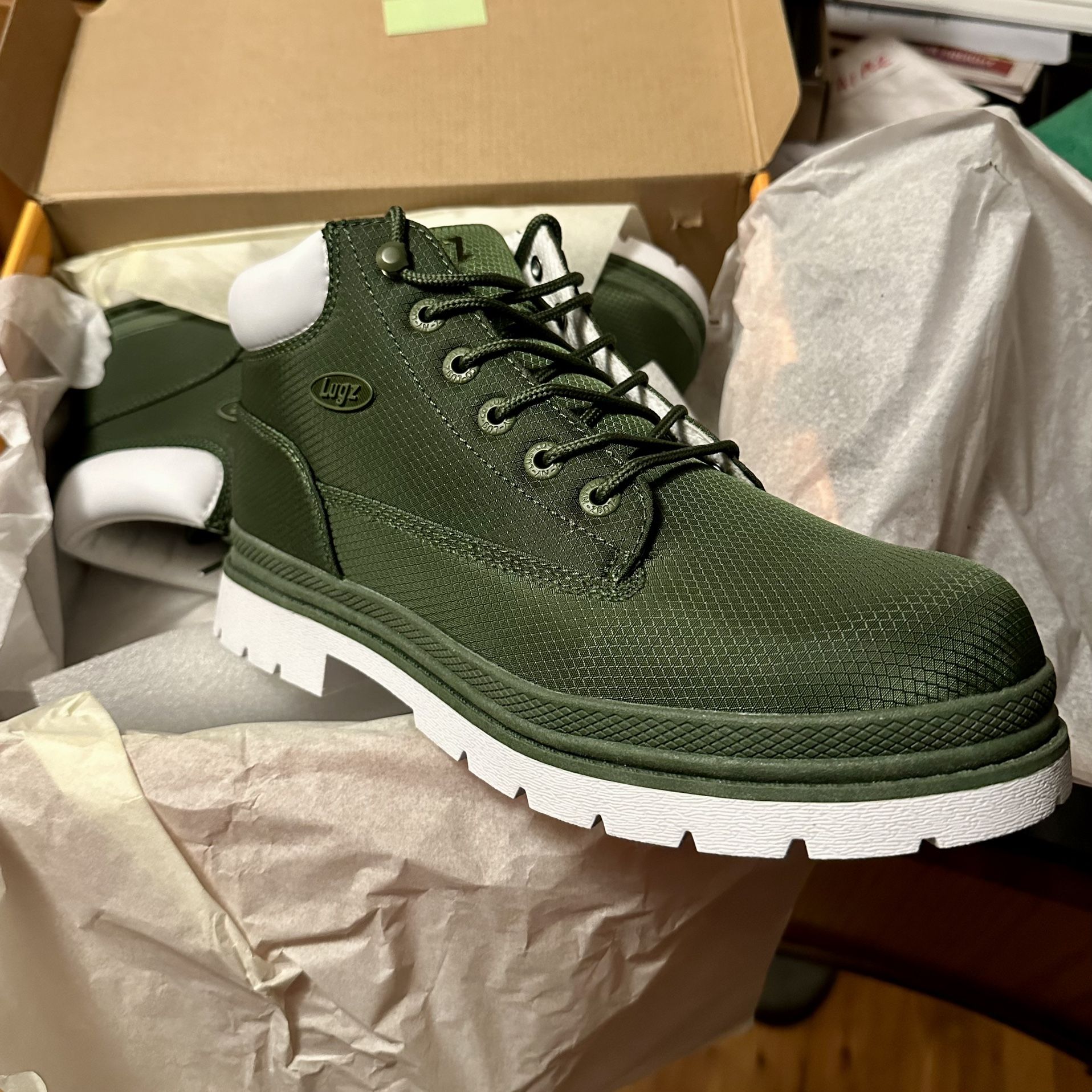 New Lugz Hemp Boots In Size 11