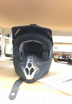 Motorcycle helmet
