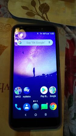 BRAND NEW ALCATEL 7 METROPCS