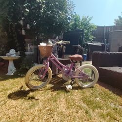 Girls bike