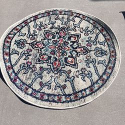 SAFAVIEH Madison Collection Area Rug - 3' Round