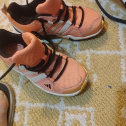 Kids Adidas Terrex  Size 11.5 K