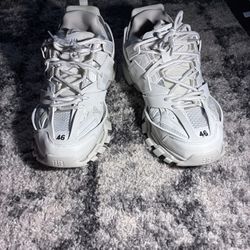 Balenciaga Tracks