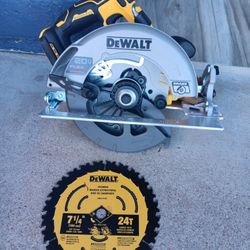 Circular Saw Dewalt TOOL Only 
