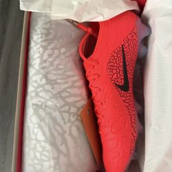 Nike Soccer cleats Jordan Tiempos Size 10