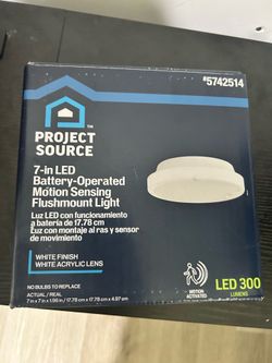 motion sensor light , 7"