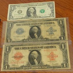 1923 $1 Silver Certificate Large Size Notes Blue & Red Seal