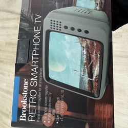 Retro Smartphone TV