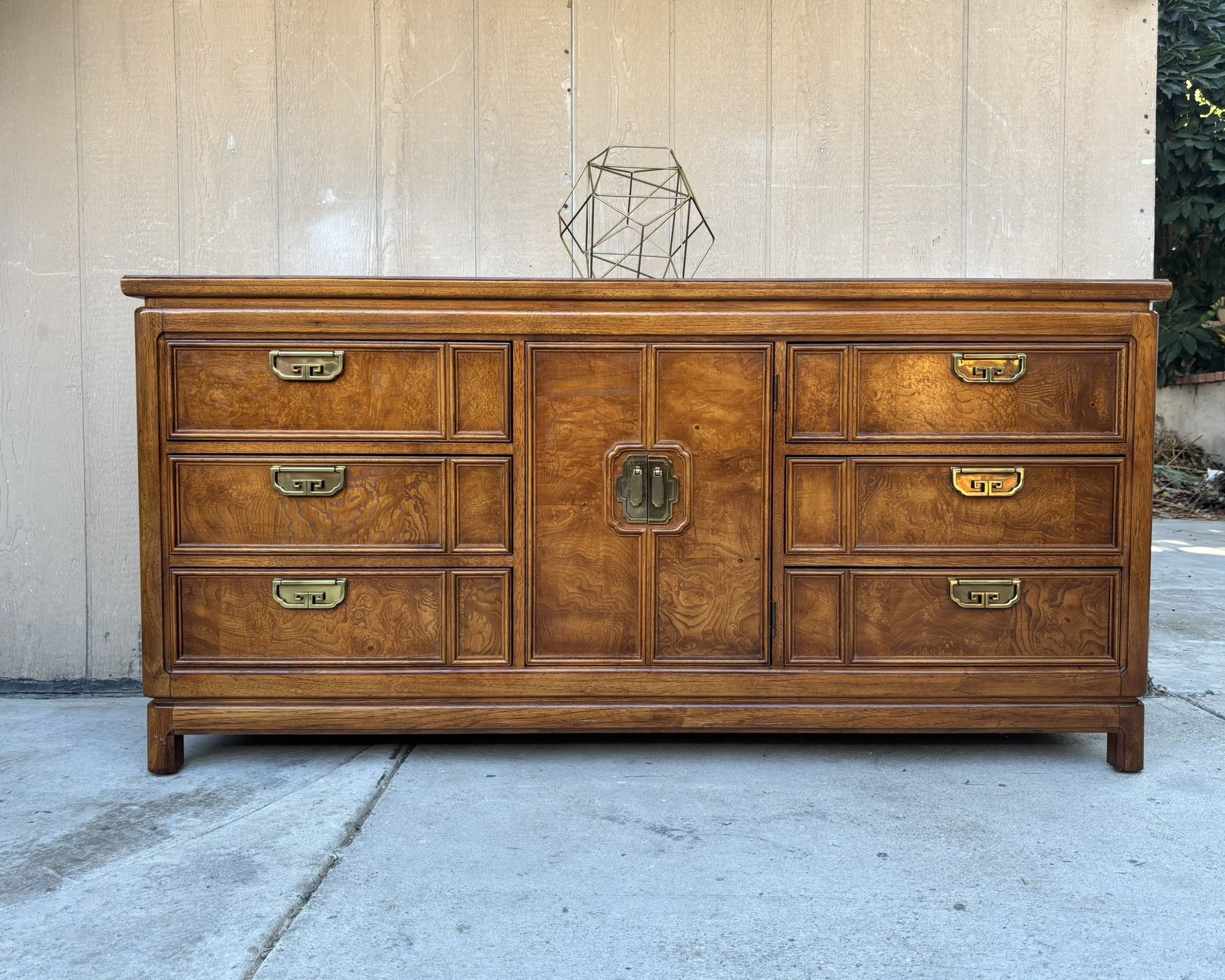 Gorgeous Mid century dresser by Thomasville