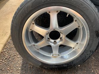 One Factory 20” Toyota Tundra Factory Enkei Wheel In Excellent Condition With Tire