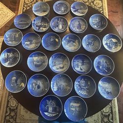 Bing & Grondahl (22) and Royal Copenhagen (4) Christmas Plates $195 (will Separate)