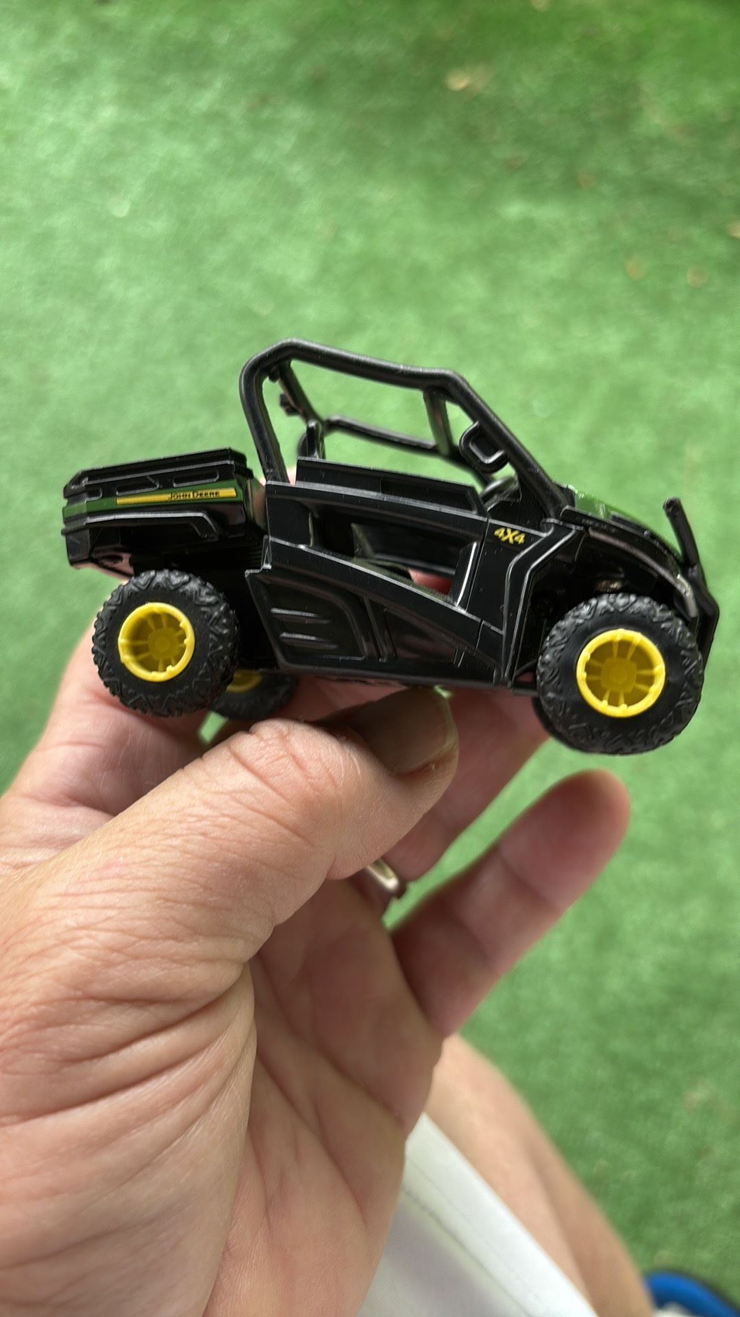 John Deere 4x4 Gator Toy by ERTL