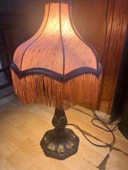 Vintage Pink Table Lamp