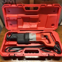 Milwaukee Corded Sawzall - Model 6527 + Case
