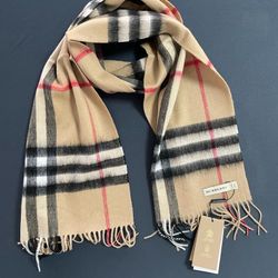 Burberry Authentic Scarf