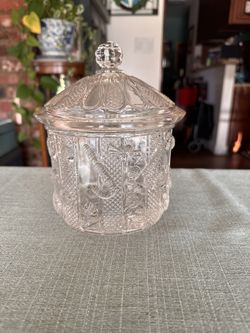 Smith Glass Co. Carousel Pattern Candy Dish
