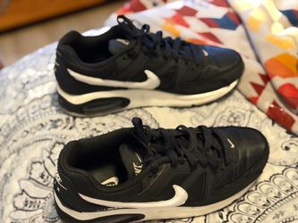 Nike women’s shoes size 9