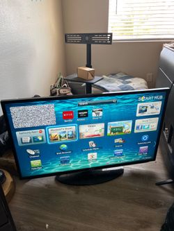 Samsung  un46eh5300f  46” TV with stand