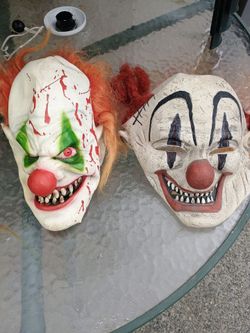 2 rubber Halloween scary clown masks