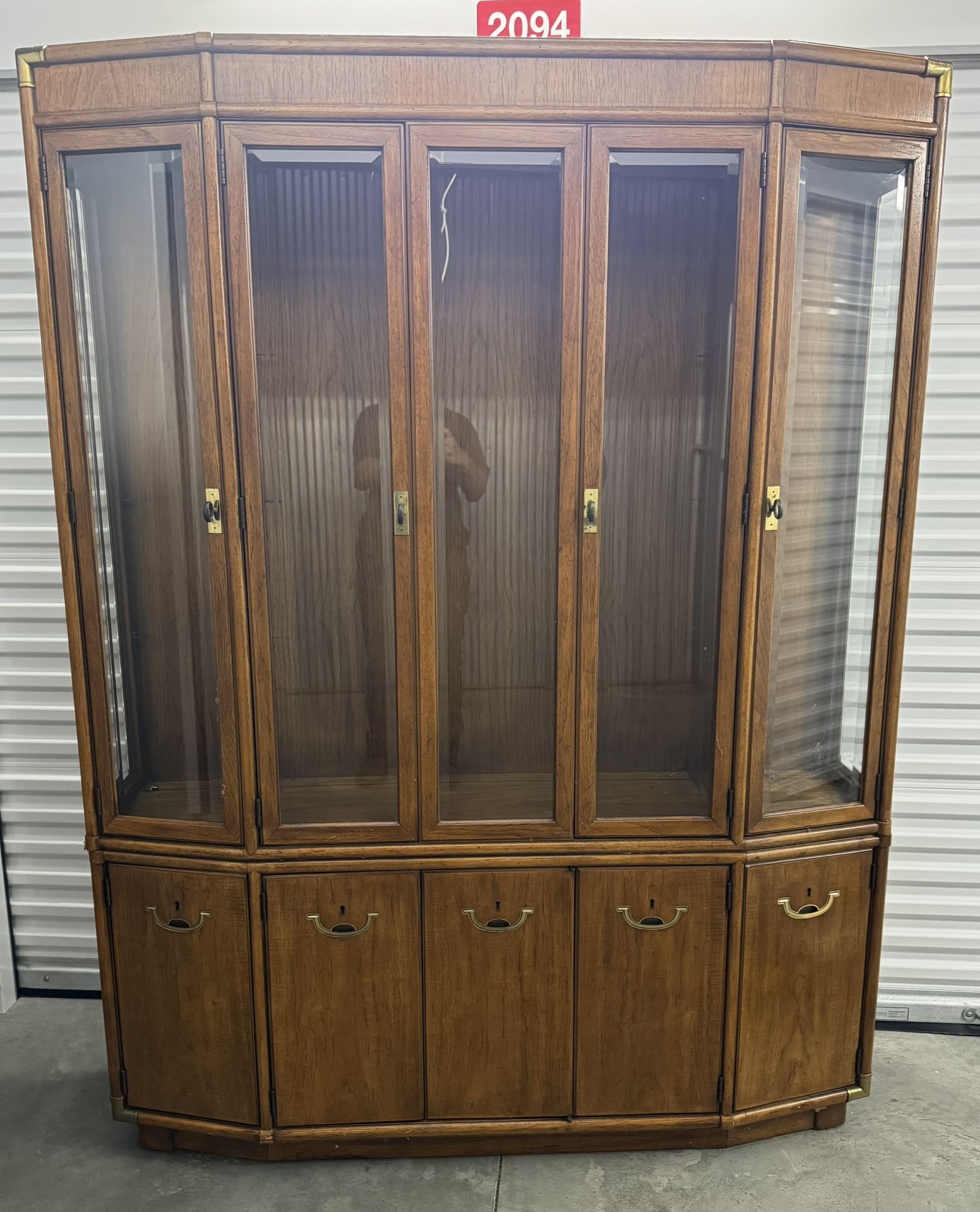 Drexel Heritage China Cabinet 