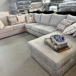 NEW SECTIONALS MANY COLORS AND STYLES / SECCIÓNALES NUEVOS MUCHOS ESTILOS Y COLORES 