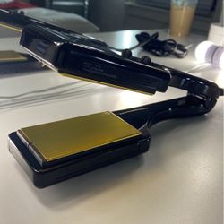 Vidal Sassoon Straightener