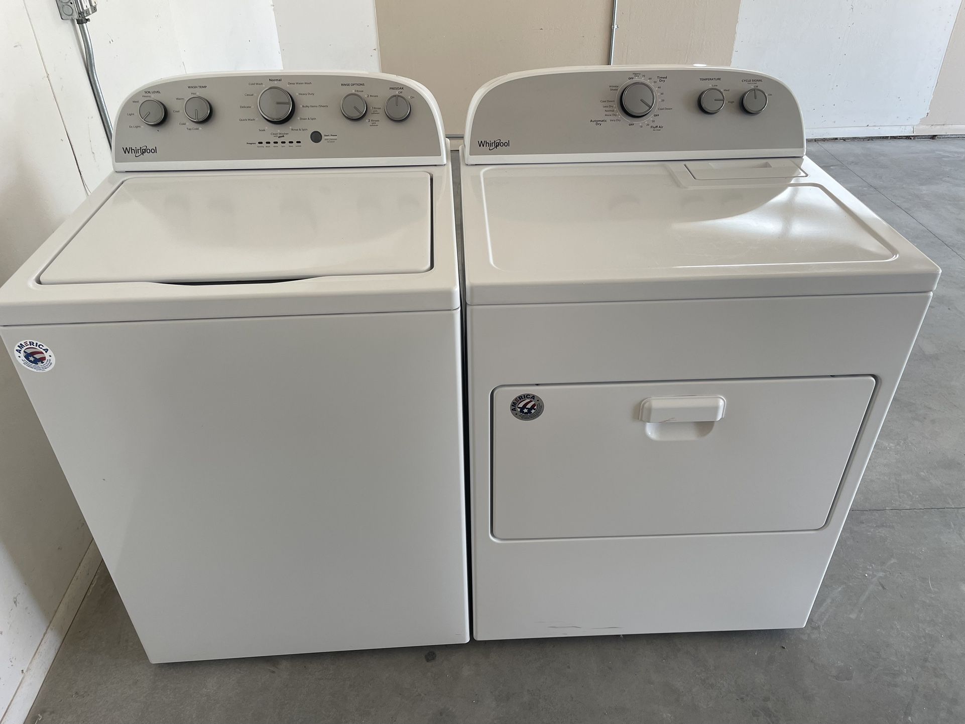 Whirlpool Electric Washer & Dryer Set