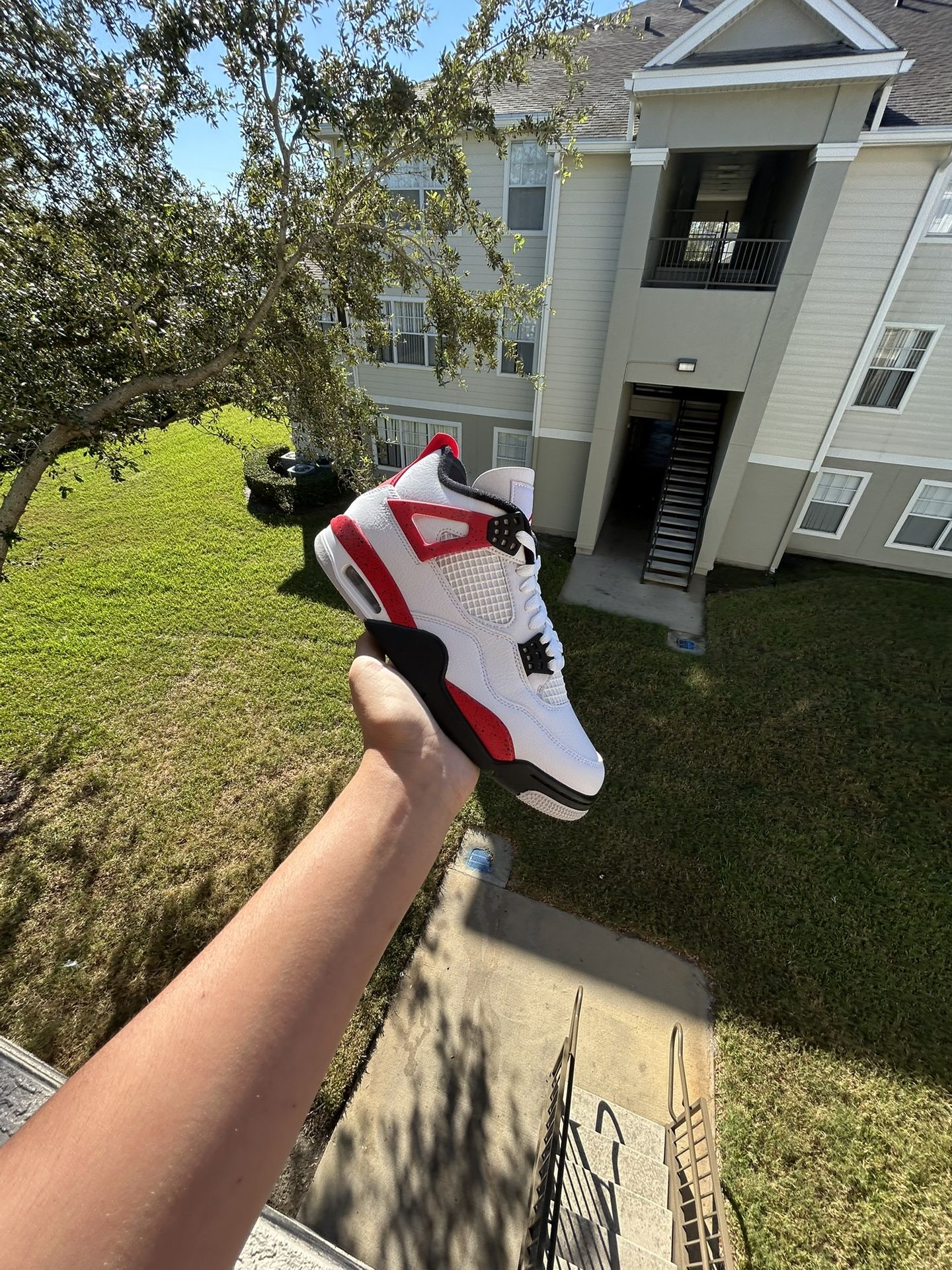 Jordan 4 Retro Red Cement