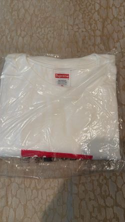 Supreme Arabic Box logo size xl
