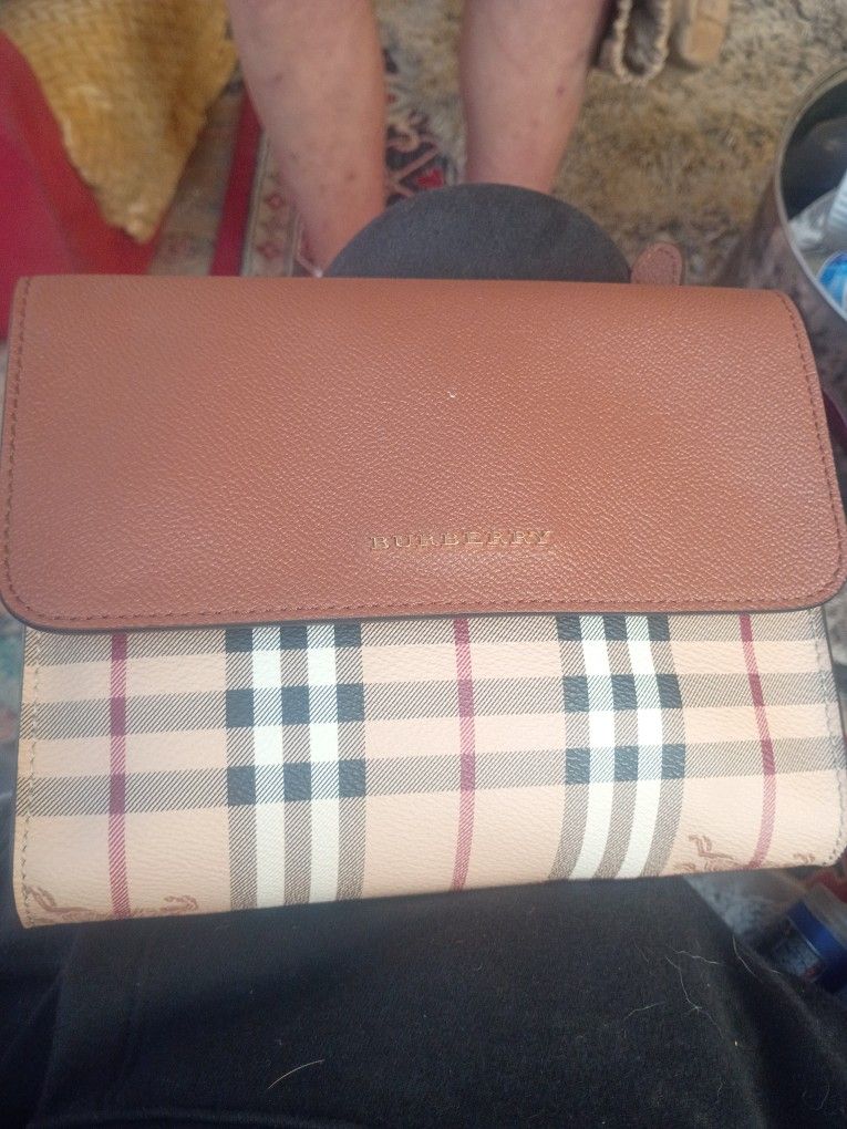Burberry Purse