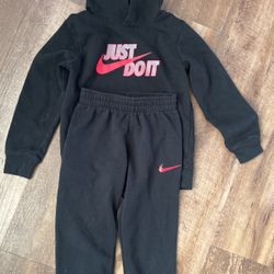 nike hoodie set 