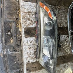 2015 Nissan Altima Headlight (left Side)