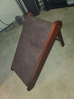 pet bed board appox 30 x18 high