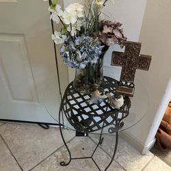 Plant Stand 
