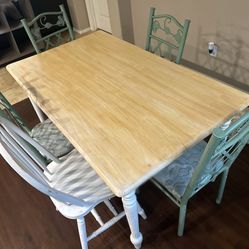 Dining Table and 5 chairs