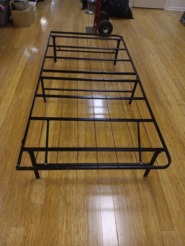 Bed frame full size folding